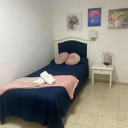 Velarde Maestranza Apartament Sewilla